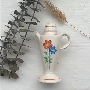 Hand painted Japanese ceramic salt/pepper shaker